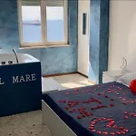 Konukevi Al Mare Taranto