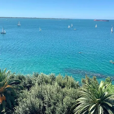 Al Mare Гостевой дом 4*